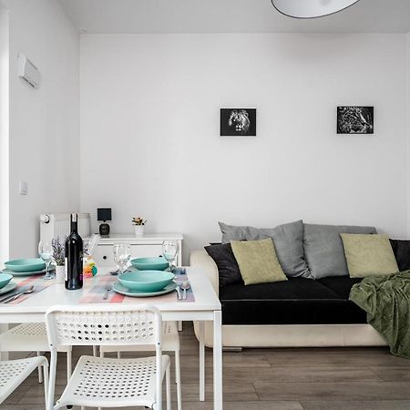 Prymasa Street Apartament Leilighet Warszawa Eksteriør bilde